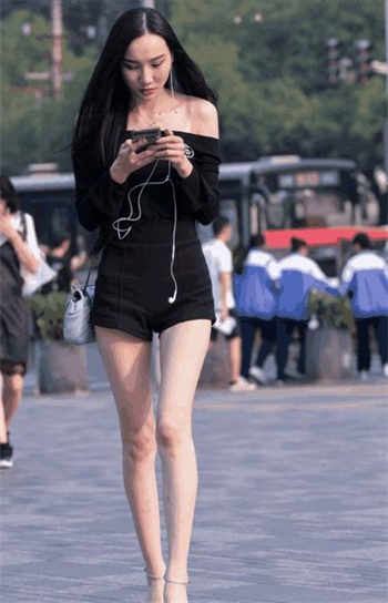 抖音大尺短视频